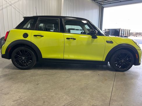 Used 2023 MINI Cooper S FWD image 8