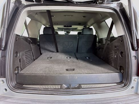 Used 2019 Chevrolet Tahoe LT image 34