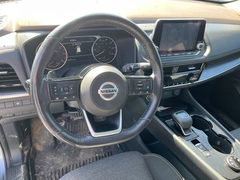 Used 2021 Nissan Rogue SV AWD/4WD image 8