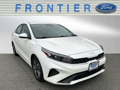 Used 2024 Kia Forte LXS