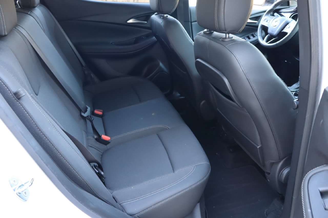 Used 2023 Buick Encore GX Preferred w/ Cold Weather Comfort Package FWD image 17