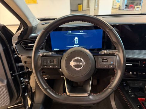 Used 2026 Nissan Kicks SR FWD image 27