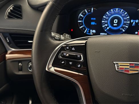 Used 2020 Cadillac Escalade 2WD image 29
