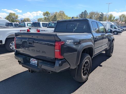 Used 2024 Toyota Tacoma TRD Off-Road w/ TRD Off Road Upgrade Package AWD/4WD image 3