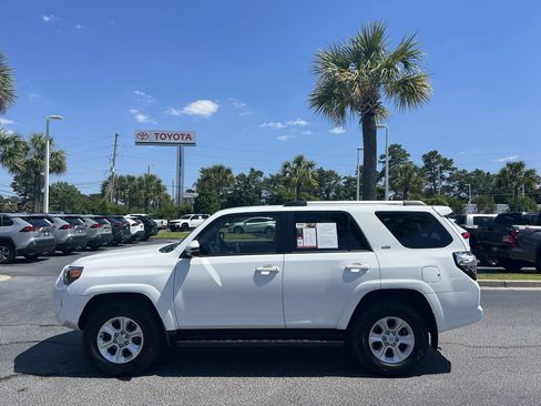 Used 2024 Toyota 4Runner SR5 Premium AWD/4WD image 7