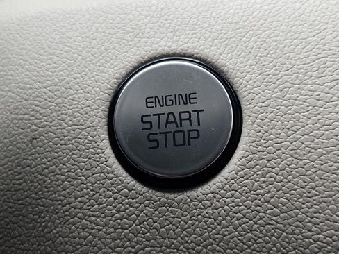 Used 2023 Kia Sorento SX AWD/4WD image 17