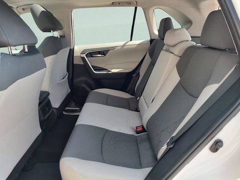 Used 2024 Toyota RAV4 XLE w/ Convenience Package FWD image 29