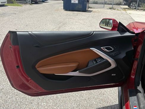 Used 2019 Chevrolet Camaro SS RWD image 11