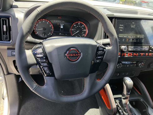New 2025 Nissan Frontier Pro-X image 8
