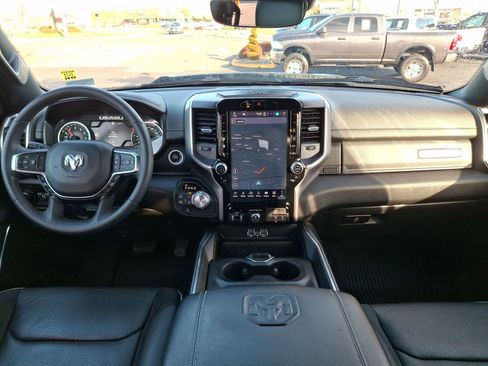 Used 2025 RAM 1500 Laramie w/ Sport Appearance Package image 9