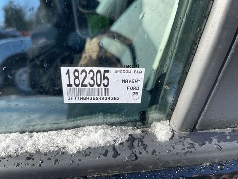 New 2025 Ford Maverick XLT image 24