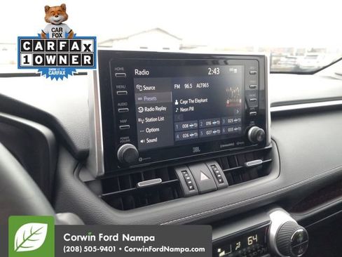 Used 2020 Toyota RAV4 Limited image 16