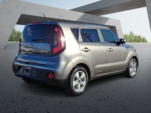 Used 2018 Kia Soul image 6