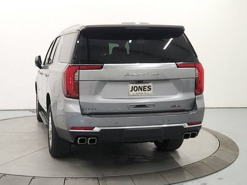 Used 2025 GMC Yukon Denali AWD/4WD image 7