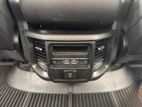 Used 2021 RAM 1500 Laramie AWD/4WD image 13