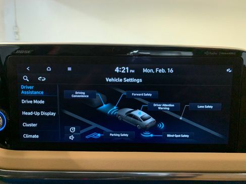 Used 2023 Hyundai Sonata Limited FWD image 35