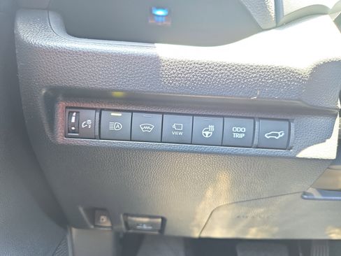 Used 2025 Toyota RAV4 XSE w/ Premium Package AWD/4WD image 24