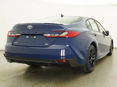 New 2026 Toyota Camry SE FWD image 14