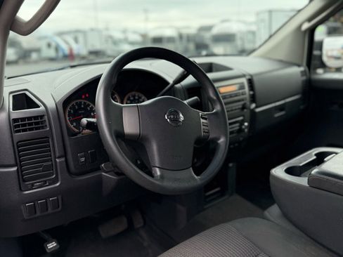 Used 2008 Nissan Titan XE image 7