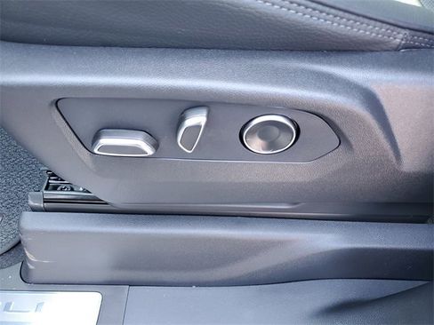 New 2026 GMC Sierra 1500 Denali w/ Technology Package image 23