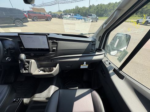 New 2026 Ford Transit 250 148 Medium Roof Extended AWD image 21
