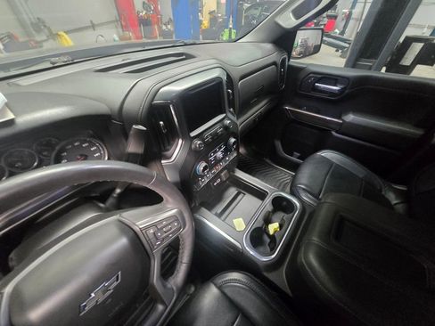 Used 2022 Chevrolet Silverado 1500 RST w/ Safety Package image 12