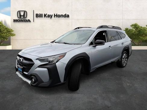 Used 2024 Subaru Outback Limited AWD/4WD image 8