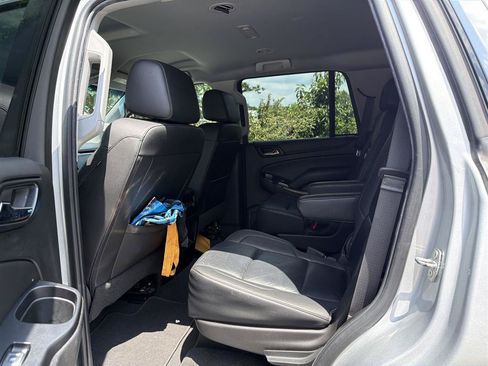 Used 2019 Chevrolet Tahoe LT RWD image 13