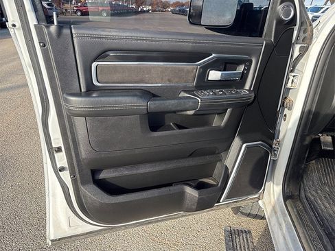 Used 2021 RAM 2500 Laramie image 13