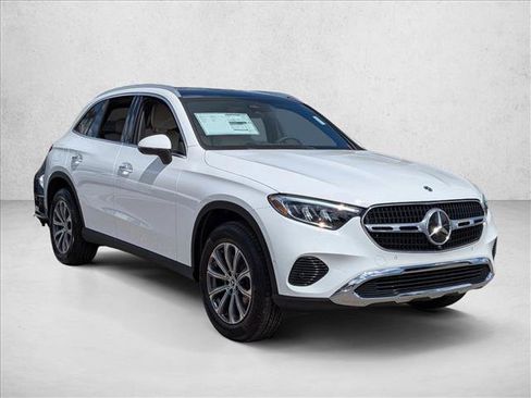New 2026 Mercedes-Benz GLC 300 image 7