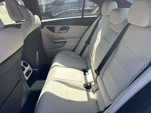 Used 2023 Mercedes-Benz C 300 Sedan w/ Exclusive Trim Package image 10