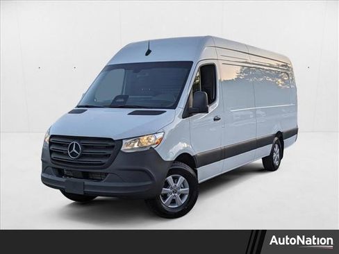 New 2025 Mercedes-Benz Sprinter 2500 image 1
