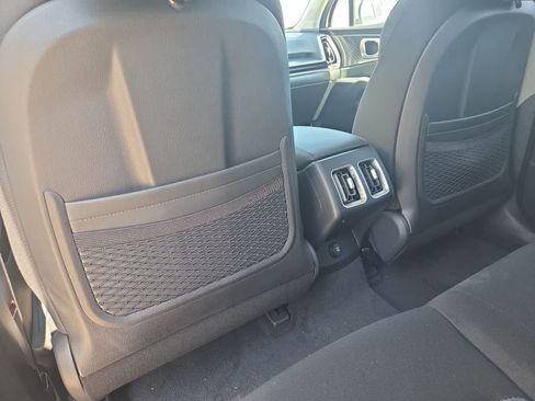 New 2026 Kia Sorento LX FWD image 18
