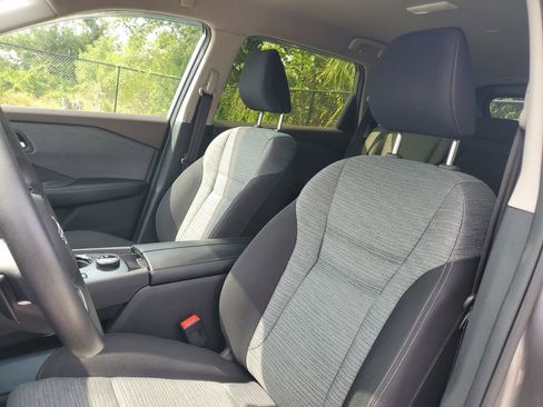 Certified 2023 Nissan Rogue SV AWD/4WD image 19
