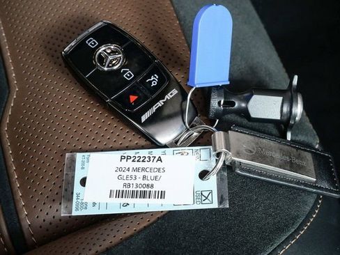 Used 2024 Mercedes-Benz GLE 53 AMG GLE 53 AMG image 38