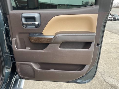 Used 2018 GMC Sierra 2500 Denali w/ Duramax Plus Package image 29