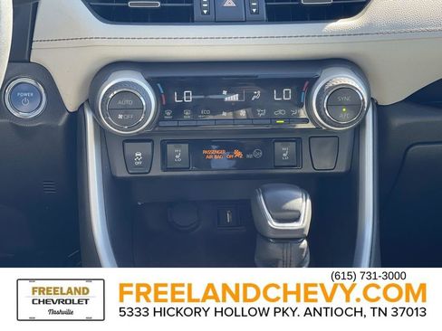 Used 2021 Toyota RAV4 Limited image 22