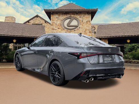 Used 2024 Lexus IS 500 RWD image 3