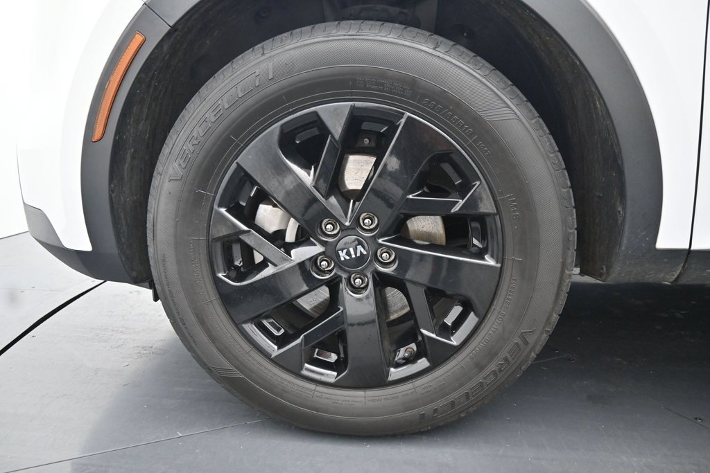 Used 2021 Kia Sorento S w/ Panoramic Sunroof Package AWD/4WD image 14