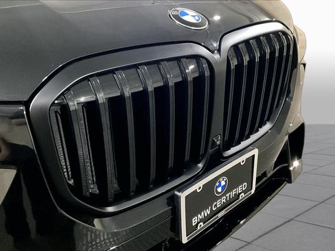 Certified 2024 BMW X7 xDrive40i w/ Executive Package AWD/4WD image 31