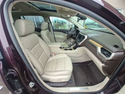 Used 2017 GMC Acadia Denali w/ Technology Package image 20