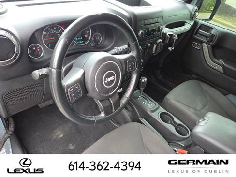 Used 2015 Jeep Wrangler Sport AWD/4WD image 28
