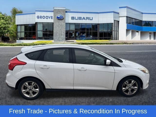 Used 2012 Ford Focus SE FWD image 6