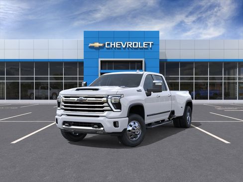 New 2026 Chevrolet Silverado 3500 High Country w/ Technology Package AWD/4WD image 32