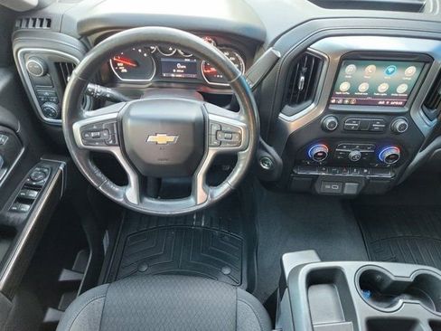 Used 2021 Chevrolet Silverado 1500 LT image 30