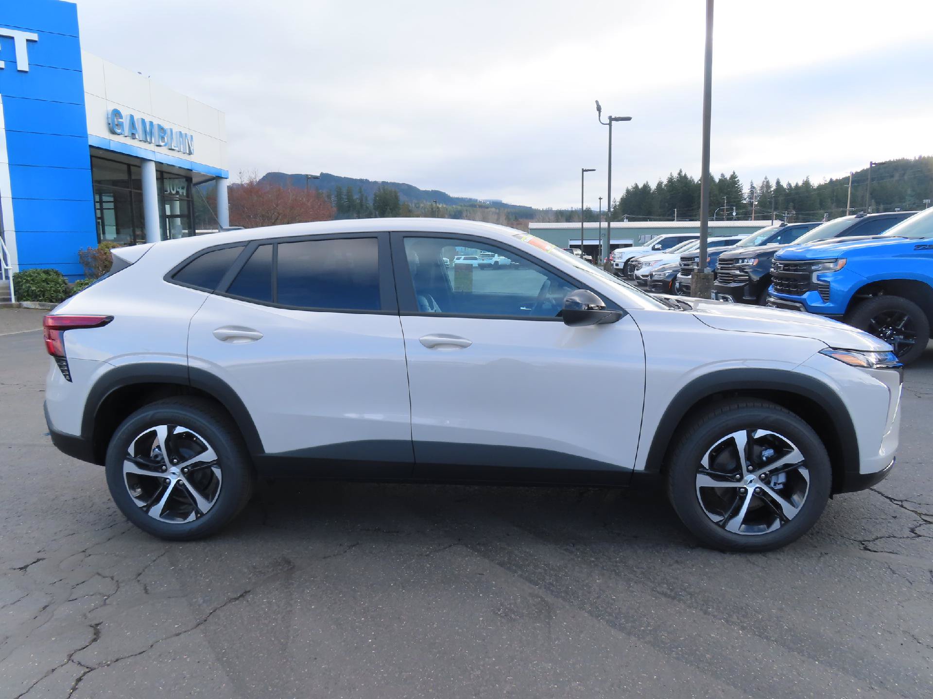 New 2026 Chevrolet Trax RS w/ Driver Confidence Package FWD image 9
