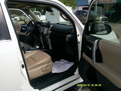 Used 2021 Toyota 4Runner Limited AWD/4WD image 16