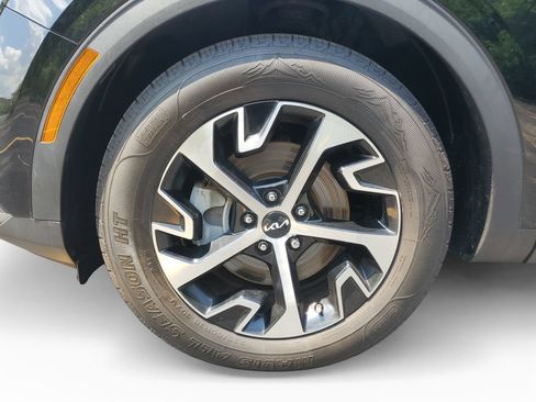 Used 2024 Kia Sportage EX FWD image 26