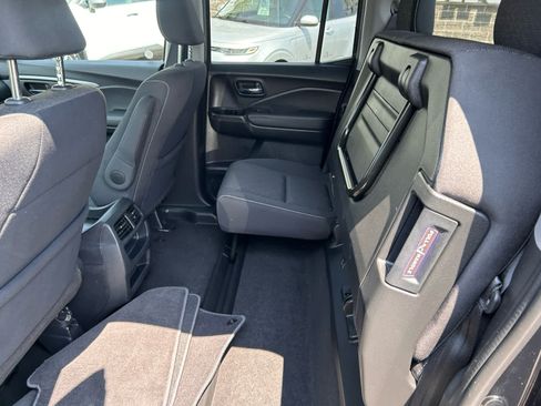 Used 2021 Honda Ridgeline Sport image 24
