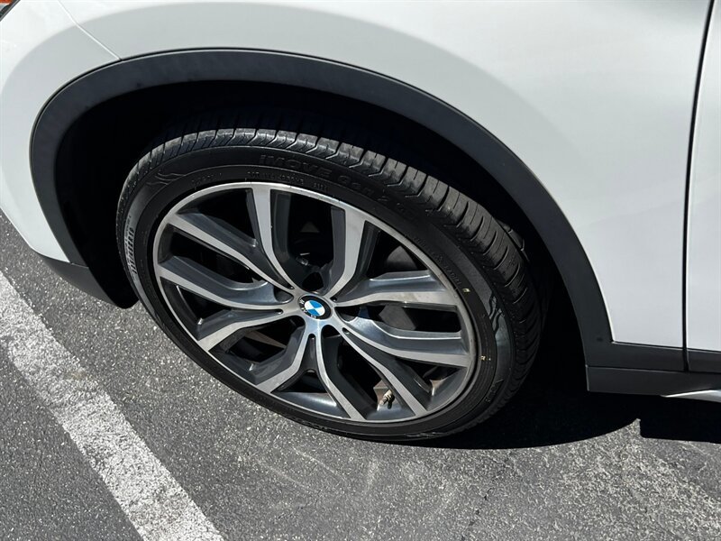 Used 2017 BMW X1 xDrive28i AWD/4WD image 15